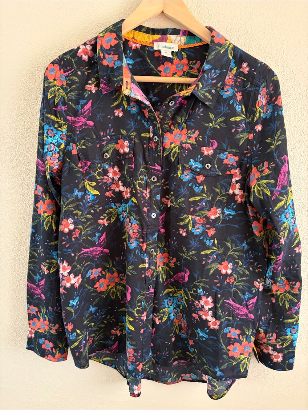 Sundance cotton dark floral print long sleeve button down shirt | size medium